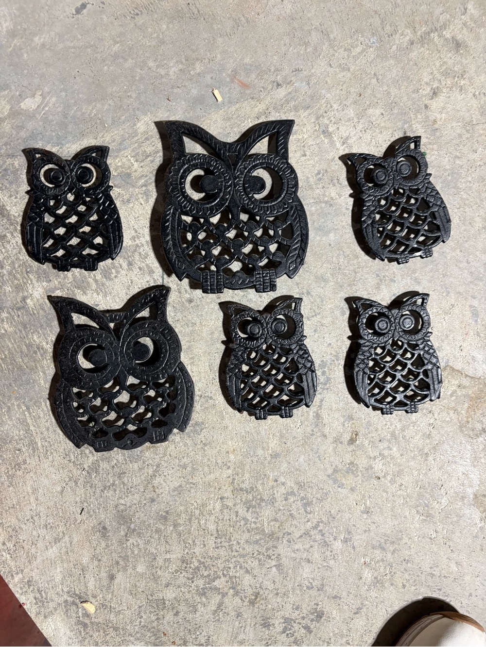 Black Cast Iron Owl Trivet Set - Decorative Kitchen Accents